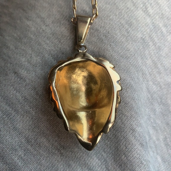 14k Gold Lion - Picture 2 of 2